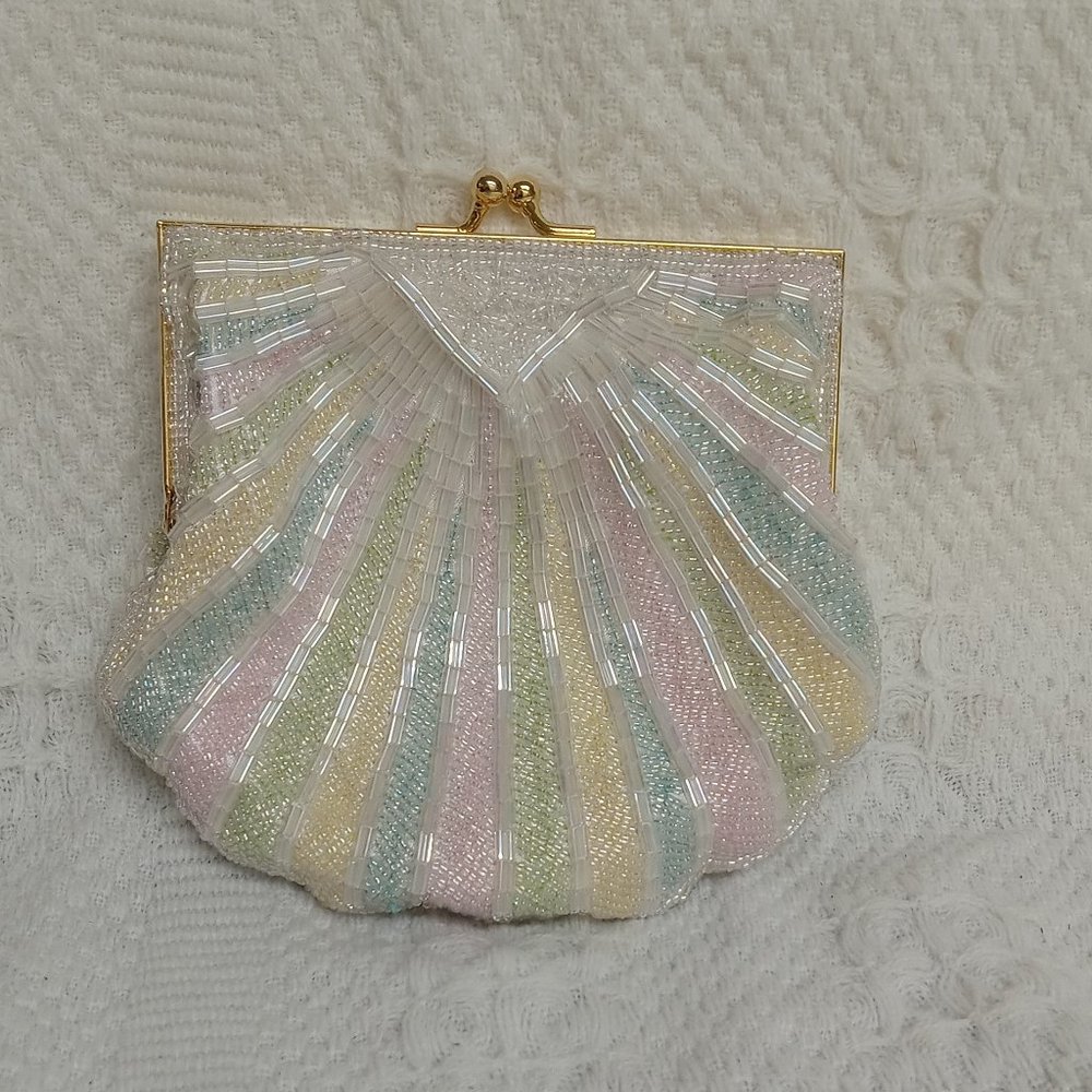 Vintage Carolyne Barton Beaded Purse